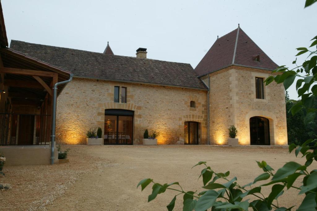 Chambres D'Hotes Les Peyrouses Сарла-ла-Канеда Экстерьер фото