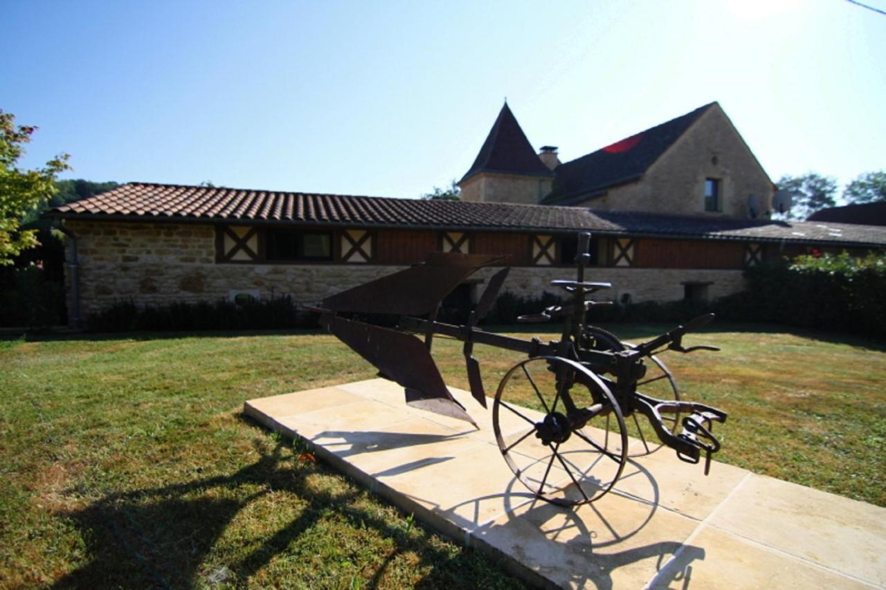 Chambres D'Hotes Les Peyrouses Сарла-ла-Канеда Экстерьер фото
